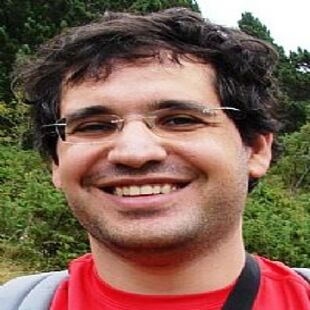 Photo of Dan Mangoubi