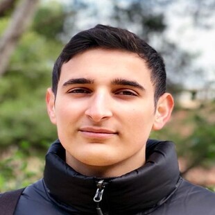 Photo of Yoav Gelberg